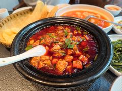 -万重锦·人文川菜馆(骡马市店)