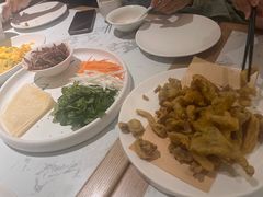 -关东小磨东北菜(漕河泾印象城店)