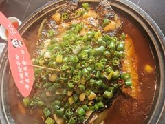 -辣尚瘾·烤鱼·新川菜(交大直营店)
