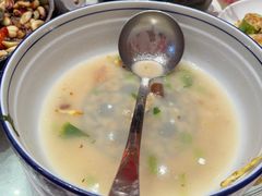 -年辉渔村·非遗传承餐厅(新丰江店)