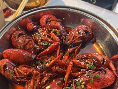 -巴厘龙虾·榜首油焖大虾(音乐学院·沿江酒馆店)