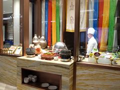 -西藏饭店·亚克·食光自助餐厅(文殊院店)