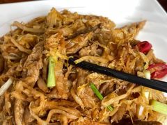 -东北风味思缘食府(对湖路店)