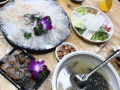 -官塘陈记鱼生·潮汕砂锅粥·牛肉火锅(潮枫路总店)