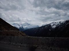 -亚拉雪山风景区