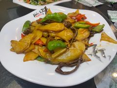 小黄蘑土豆片-诺敏塔拉奶茶-布里亚特包子-手把肉(锦都会店)