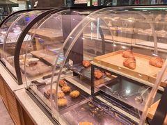 -巴黎贝甜(大宁国际商业广场店)