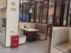 -七欣天香辣蟹火锅(闵行浦江欢乐颂店)