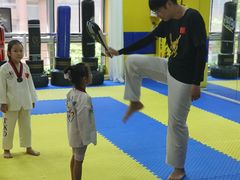 -哈喽实战跆拳道·跳绳·体能(慈云寺馆)