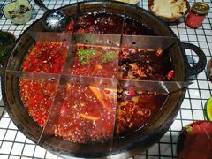 -董眼镜火锅(洪崖洞总店)