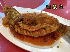 -翠微茶楼饭店(前山店)