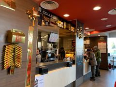 -麦当劳(展览路店)