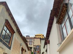 -噶丹松赞林寺