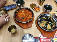 -吉宫釜拌饭馆(益田假日世界店)