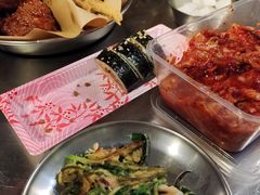 海鲜葱饼-富乐满韩国正宗炸鸡韩国料理(虹泉路店)