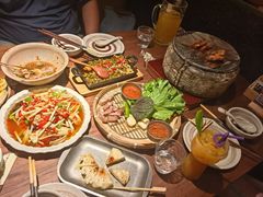 -拾光与烟火丨炭火串烧·自贡小活鲜(西村大院店)