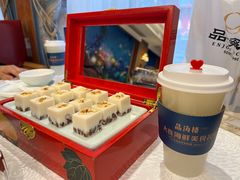 -品海楼·大连海胆锅贴馆(东港店)