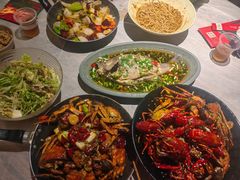 -巴厘龙虾·榜首油焖大虾(音乐学院·沿江酒馆店)