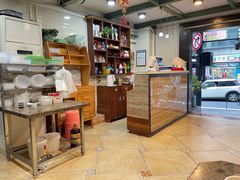 -周家大连水饺(美专校街店)