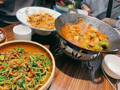 -民间瓦缸煨汤館(嵩山路店)