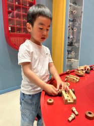 -奈尔宝家庭中心·亲子餐厅(鄞州万达店)