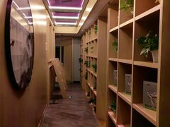 -尚荟汤泉生活馆