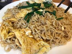 -喝丢一只鞋海鲜烧烤·海肠捞饭(文体街店)