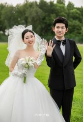 -莫兰迪婚纱摄影