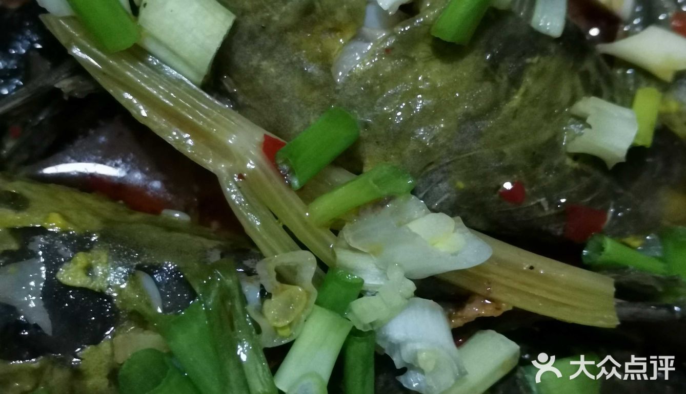 喝着自己的酒，不思不念不妄