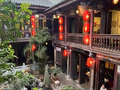 -香满楼.建水老宅院