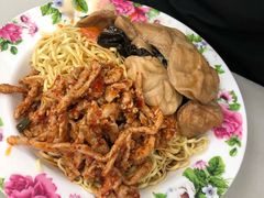 辣肉冷面加面筋-万寿斋(山阴路店)