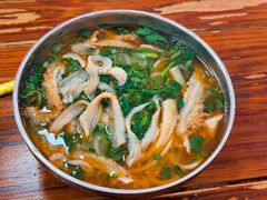 -老味道遵义虾子羊肉粉(兴关路店)