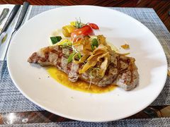 碳烤澳洲西冷牛排-YUE·6·西式融合餐厅(外滩六号店)