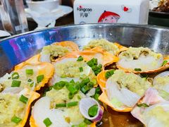 蒜蓉粉丝蒸扇贝-石岐乳鸽村(南海第三分店)