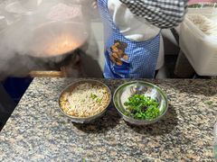 -正宗杨记普洱酸醋米线(总店)