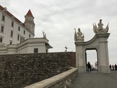 -布拉迪斯拉发城堡