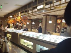 -半岛翡丽海鲜自助餐厅(观风亭店)