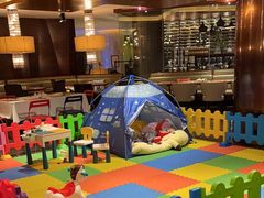 -岷山饭店-芝芝自助餐厅