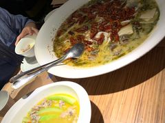 -江湖情酸菜鱼(万菱汇店)