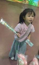点击看大图 -维佳童话镇演出现场(徐东店)