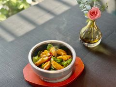 螺丝辣椒炒鲍鱼-鲁采LU STYLE(新天地店)