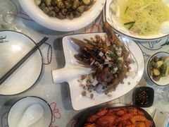 -老鄞江清水龙虾•赵赵家(江北店)