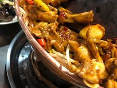 -超越炭火牛蛙火锅鸡(河东店)