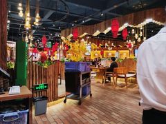 -老滇山寨•云南特色菜•地方菜•民族风情歌舞表演(金碧店)