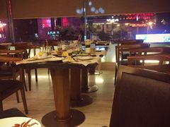 -东方红海鲜百汇(国际大厦店)