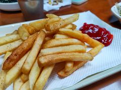-亲昵春川鸡排(韩国美食街店)