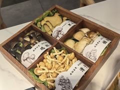 -椰子湾·海南火锅·糟粕醋·椰子鸡(正大广场店)