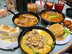 番茄浓汤鸡翅猪扒通粉-华嫂冰室(尖沙咀店)