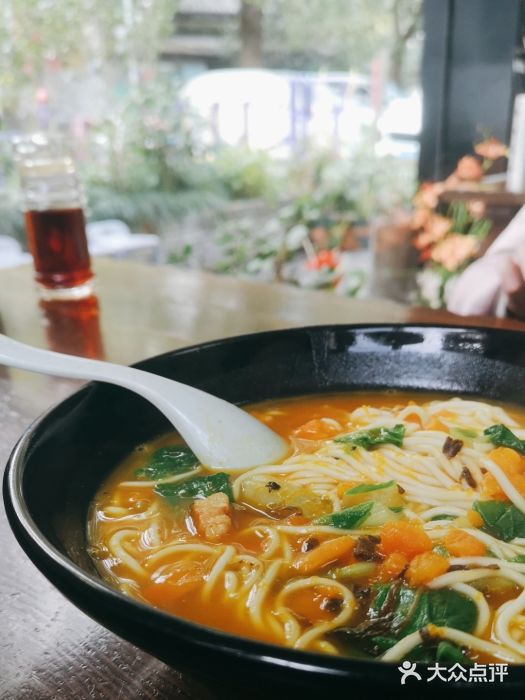 家烧面馆【南山路知名经典面食】图片