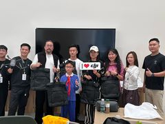 -DJI大疆(深圳华强北曼哈授权体验店)